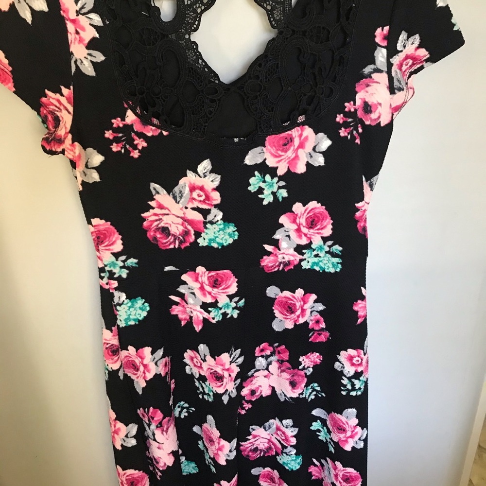 lace back padded bra dress